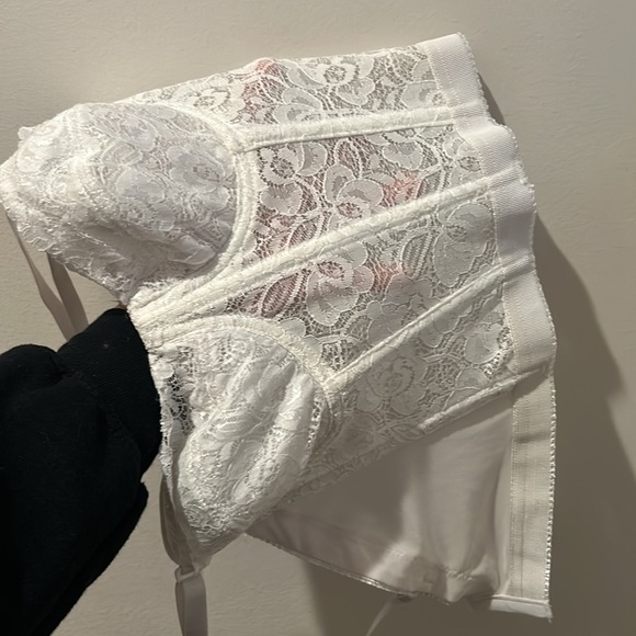 Sheer White Lace Underwired Bra Bustier Like New - Picture 5 of 10
